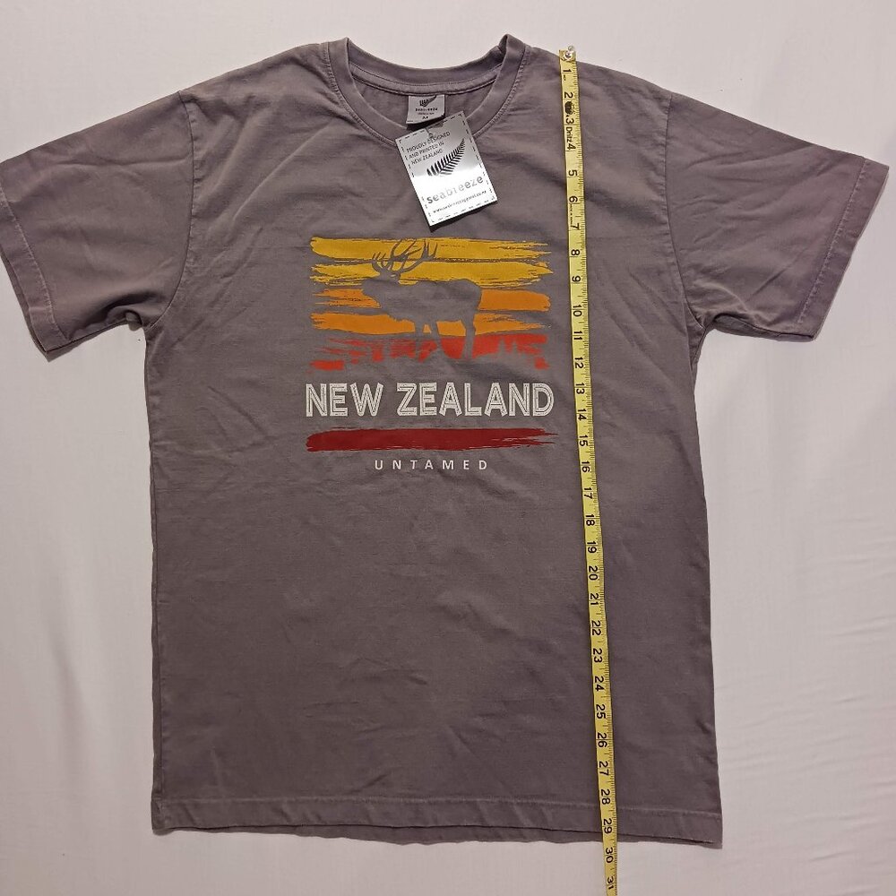 Seabreeze New Zealand Untamed Cotton Graphic T-Shirt Size Medium - Picture 6 of 6